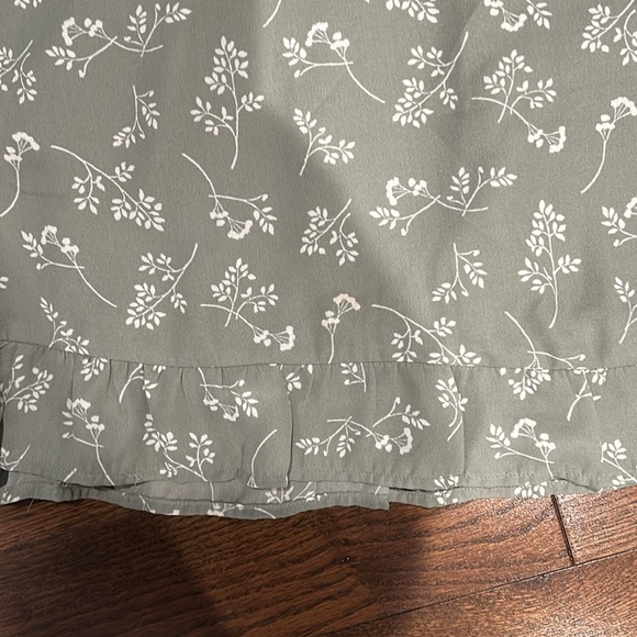 Abercrombie dress - Picture 3 of 6